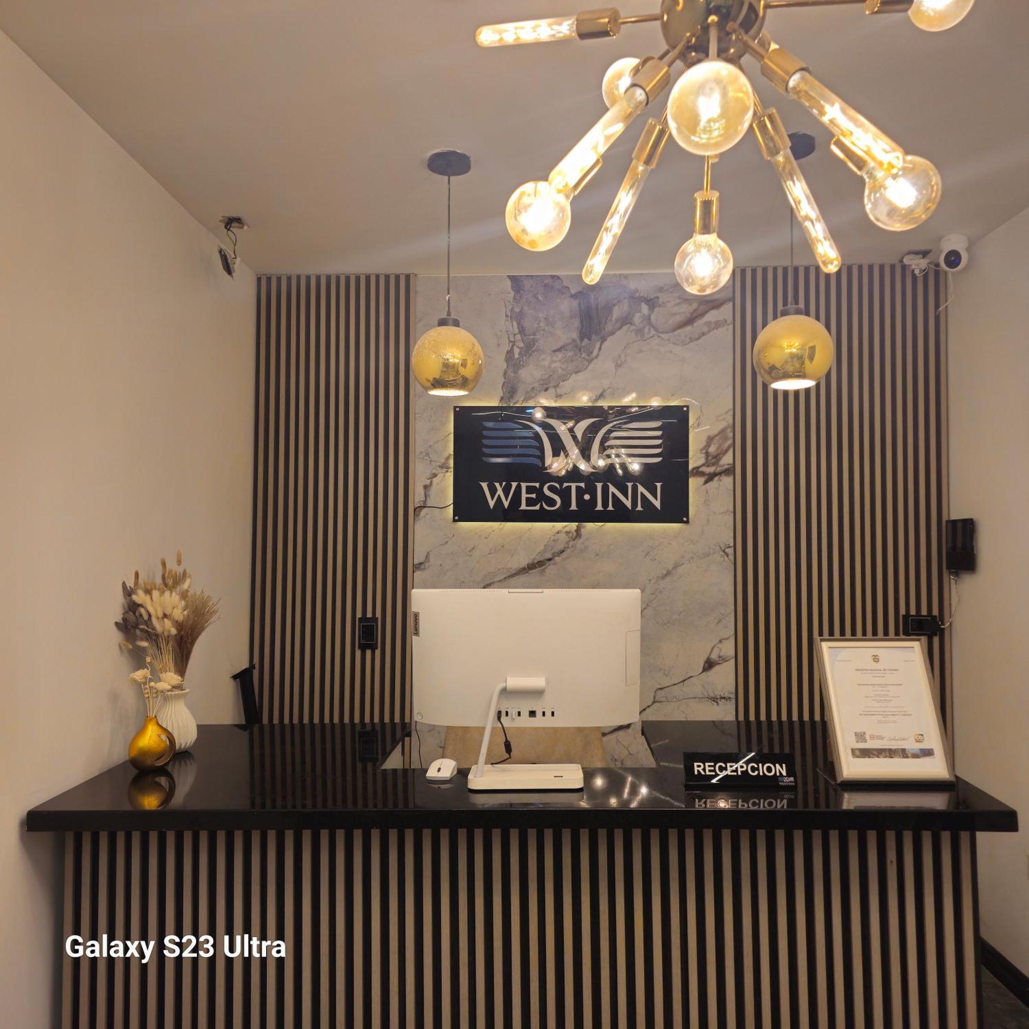 Hotel West Inn, Bogota